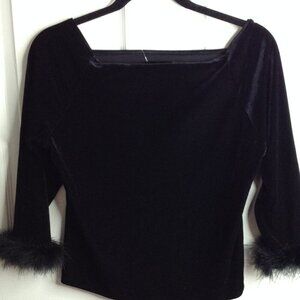 VTG To Ton Ko Petite "L" Velvet top, Boat Neck, W/Sleeve Feather Embellishments